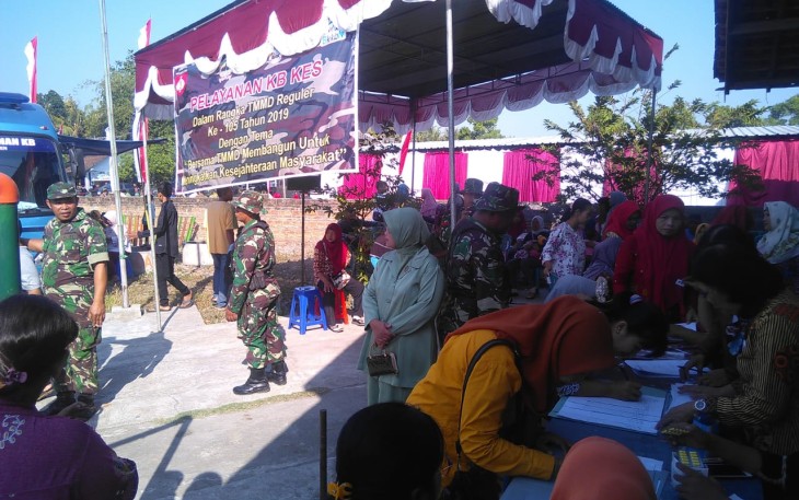 TMMD Reg 105 Klaten Berikan Pelayanan Kesehatan Gratis