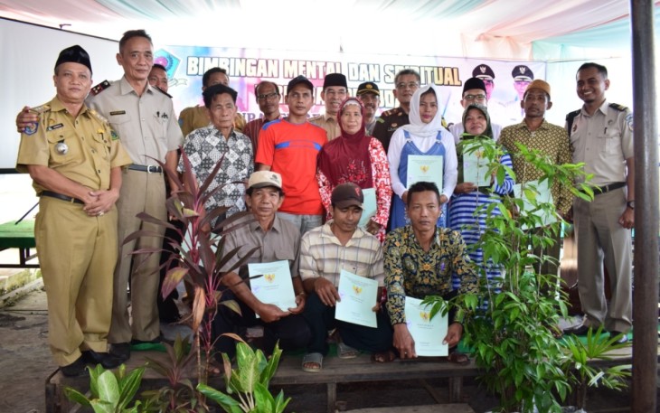 Bupati Rejang Lebong Hijazi Foto Bersama 