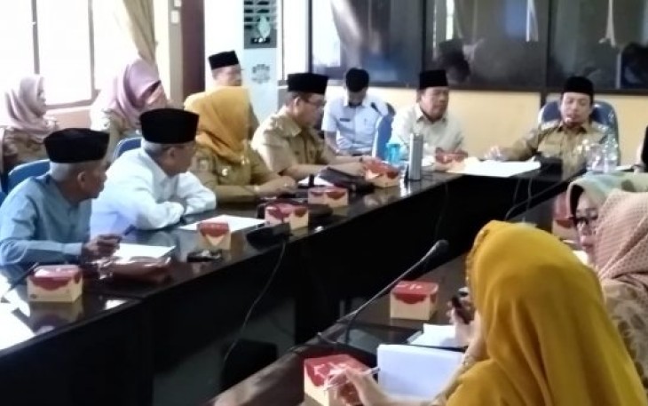 Wakil Wali Kota Bengkulu Dedy Wahyudi Pimpin Rapat 