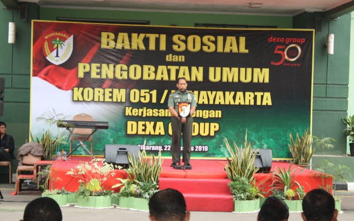 Danrem 051/ Wijayakarta saat memberikan sambutan dalam Baksos.