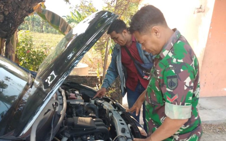 Satgas TMMD Jadi Montir Dadakan 