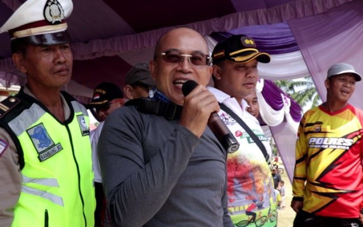 Bupati Bengkulu Selatan Gusnan Mulyadi 
