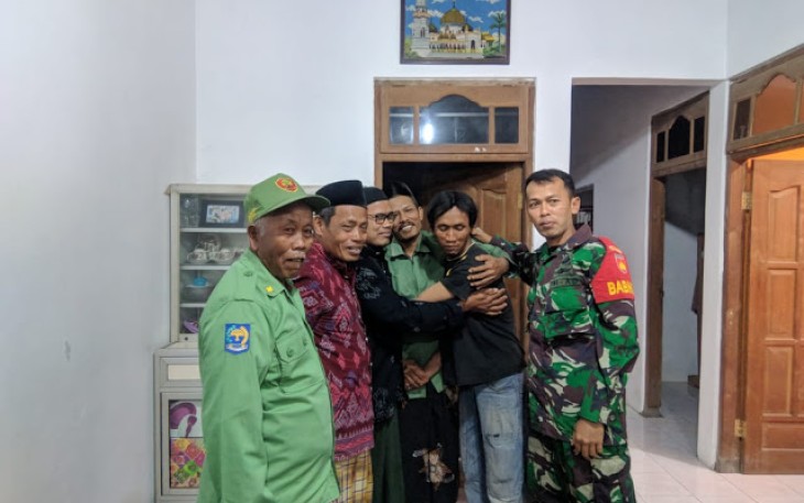 Babinsa Juwiring Damaikan Pertikaian Warga 