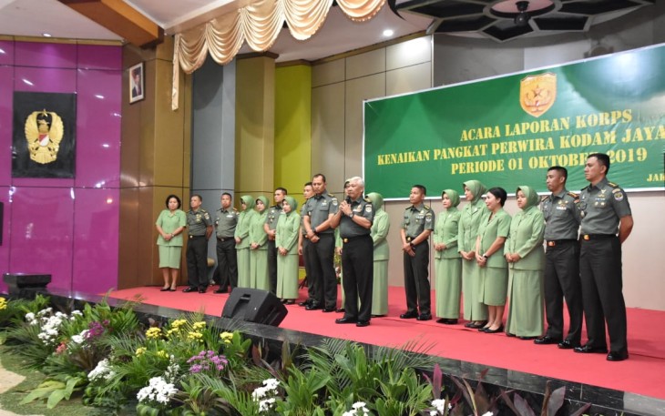 70 Orang Pamen Kodam Jaya Naik Pangkat