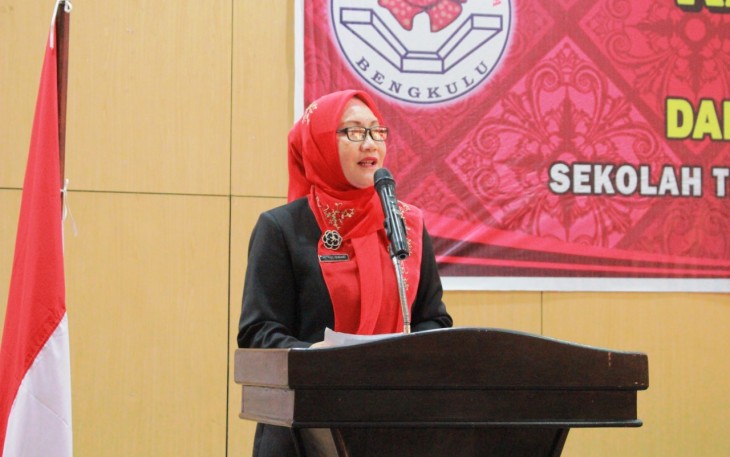 Asisten II Bidang Perekonomian dan Administrasi Pembangunan Setda Provinsi Bengkulu Yuliswani 