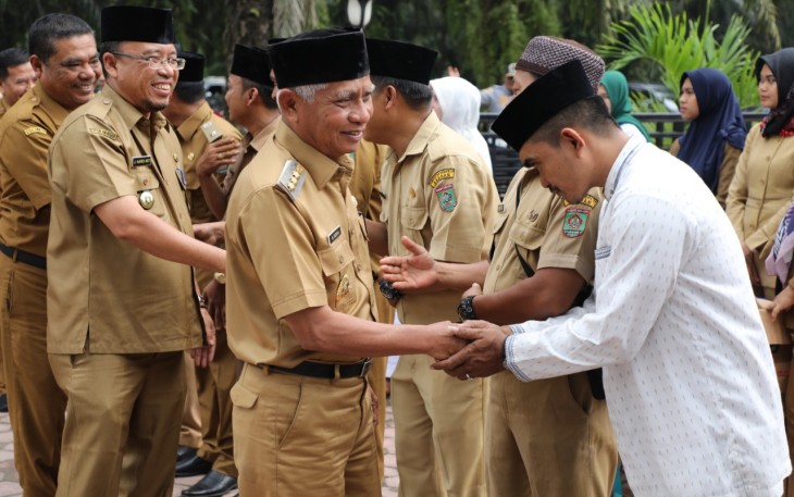 Bupati Asahan Hadiri Pengajian Akbar Masyarakat Tinggi Raja