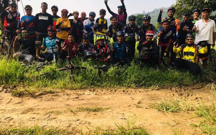 Rutinitas Gowes Minggu Sehat Bareng ISSI