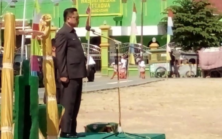 Sekda Kabupaten Tegal Resmi membuka gelaraan Karya Bakti TNI Kodim 0712/Tegal Desa Margasari