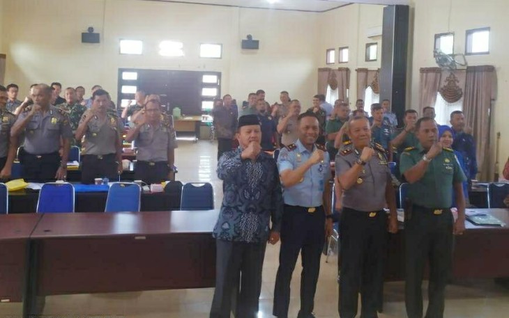 Pembentukan dan penguatan Tim Pengawasan orang asing (Timpora) Kecamatan dalam Kabupaten Aceh Singkil tahun 2019.