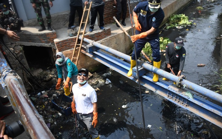 Bupati Wihaji Berdma Forkopimda Bersih - Bersih Sungai 