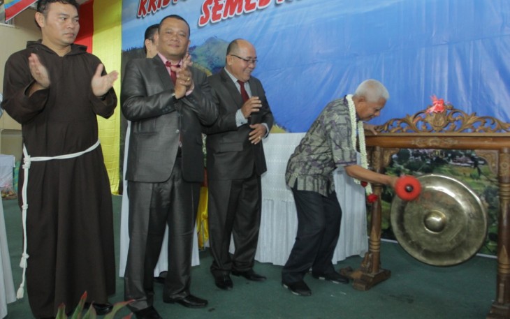 Bupati Asahan Turut Hadir Pesta Paduan Suara Gerejani