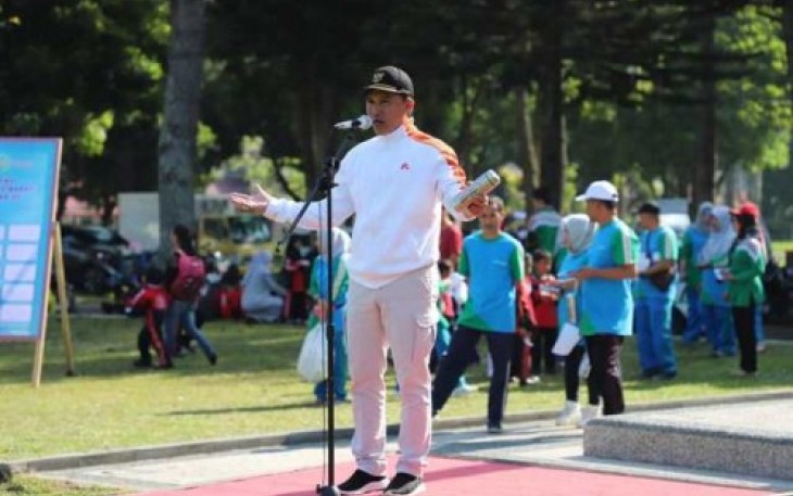 Bupati Parosil Mabsus menyampaikan Sambutan Dalam Rangka HKN