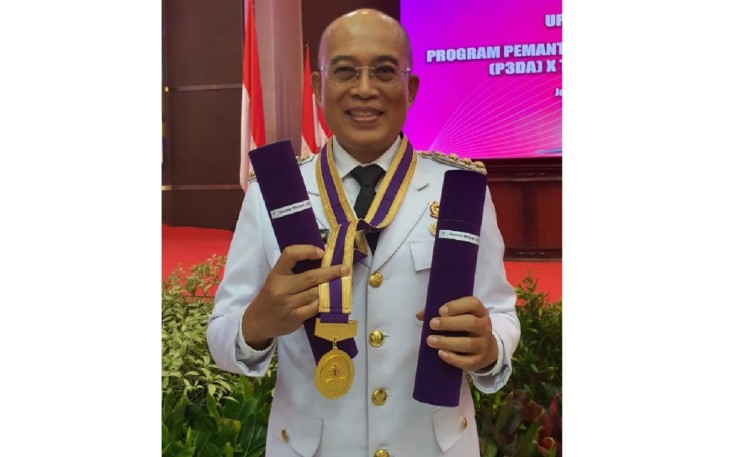 Bupati Bengkulu Selatan Gusnan Mulyadi 