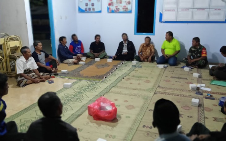 Babinsa dan BPP Cawas Bersama Poktan Rembug Tani Hadapi MT 1  
