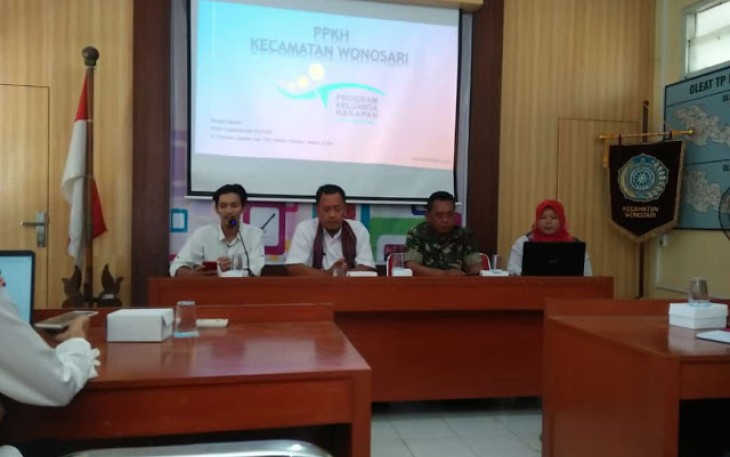 Rapat Koordinasi Penanggulangan Kemiskinan Di Wonosari
