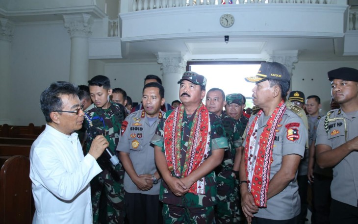 Panglima TNI Saksikan Deklarasi dan Komitmen Natal Damai di Manado
