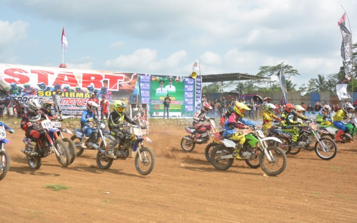 Grasstrack Motocross Piala Pangdam IV/Diponegoro Ke-1