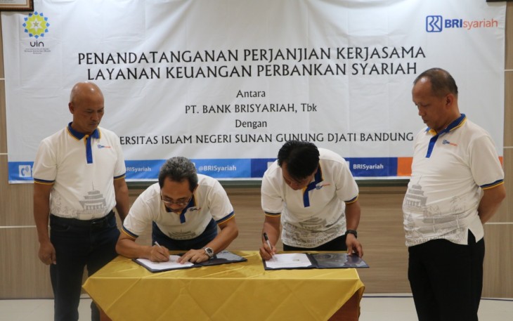 Penandatanganan Kerjasama Layanan Keuangan Perbankan Syariah