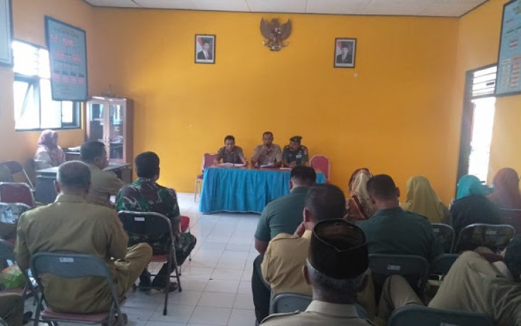 Sosialisasi Pemasangan Stiker Penerima Bansos