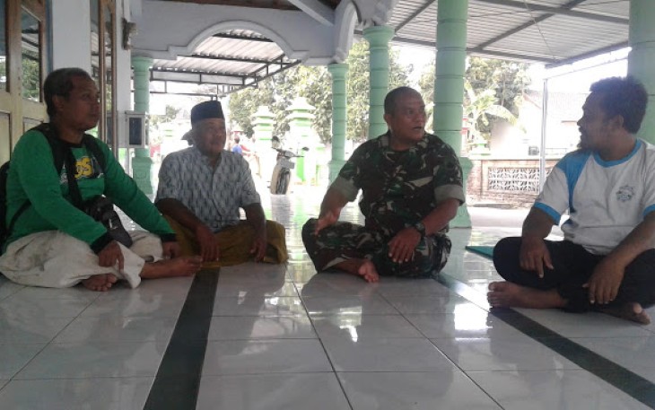 Jalinan Komunikasi Babinsa Dengan Tokoh Agama Jogonalan   
