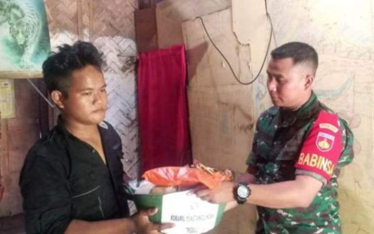 TNI Ketanggungan Brebes Peduli Warga Desa Binaan