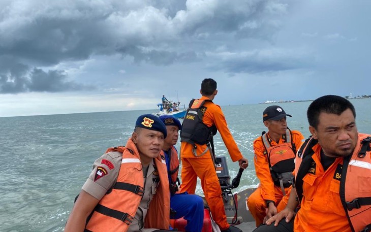 Pasca tim SAR melakukan penyelamatan terhadap para nelayan