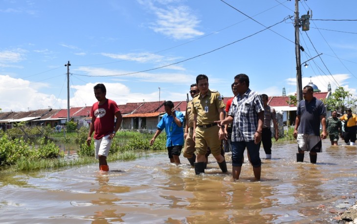 Wakil Bupati Tegal Sabilillah Ardie Kirim Bantuan Pompa Air ke Lokasi Banjir