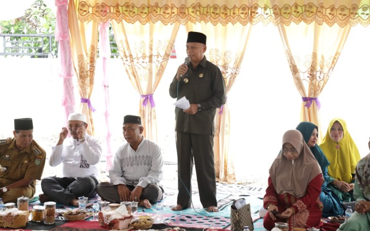 Bupati Asahan Hadiri Pengajian Akbar Sekaligus Serahkan Santunan Kepada Kaum Dhuafa