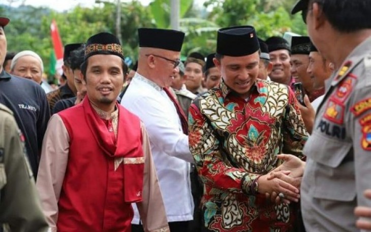 Bupati H. Parosil Mabsus Hadiri Pengajian Rutin PAC Muslimat NU BNS