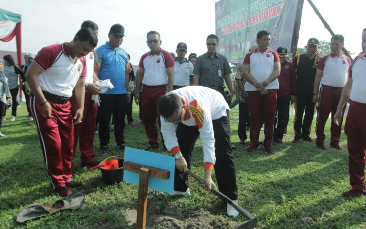 Forkopimda Asahan Tanam Ratusan Jenis Pohon dan Tanaman