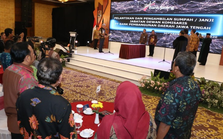Dedy Yon Ucapkan Selamat Kepada Dewan Komisaris Bank Jateng