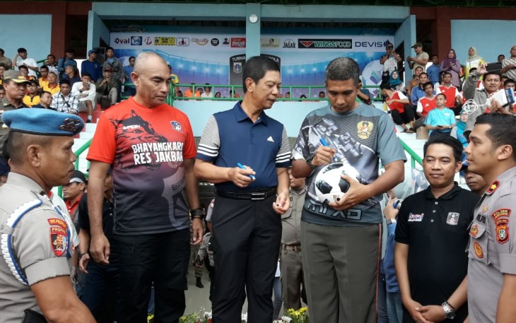Dandim 0503/JB Ikut Serta Buka Turnamen Sepak Bola 3 Pilar Cup 2020