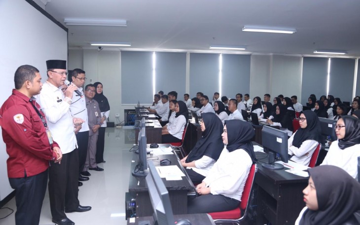 Walikota Syahrul Berikan Semangat dan Motivasi kepada Peserta Ujian SKD CPNS