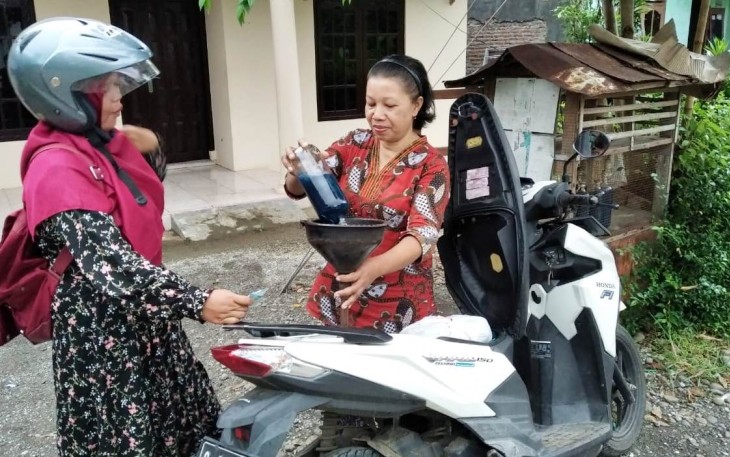 Bu Astuti (48)