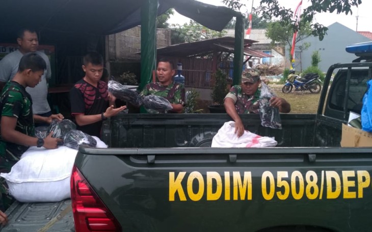 Satgas TMMD Kodim 0508/Depok Terima Kaporlap TNI