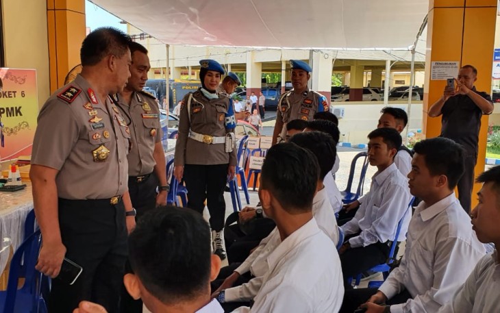 Kapolda Bengkulu Irjen Pol Drs Supratman MH Melakukan Pemantauan Tahapan Rekruitmen Penerimaan Anggota Polri Yang Tengah di Laksanakan Oleh Biro SDM Polda Bengkulu