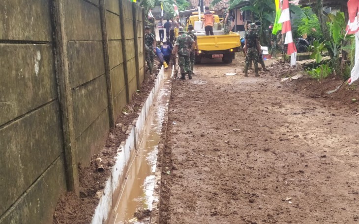 Pemasangan Yudit di RW 01 Jatimulya Depok Sudah 50 Meter 
