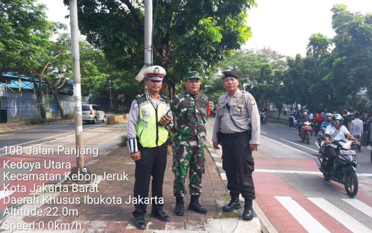 Danramil 05/KJ Pimpin Pengamanan Karnaval Ponpes Asidiqiyah