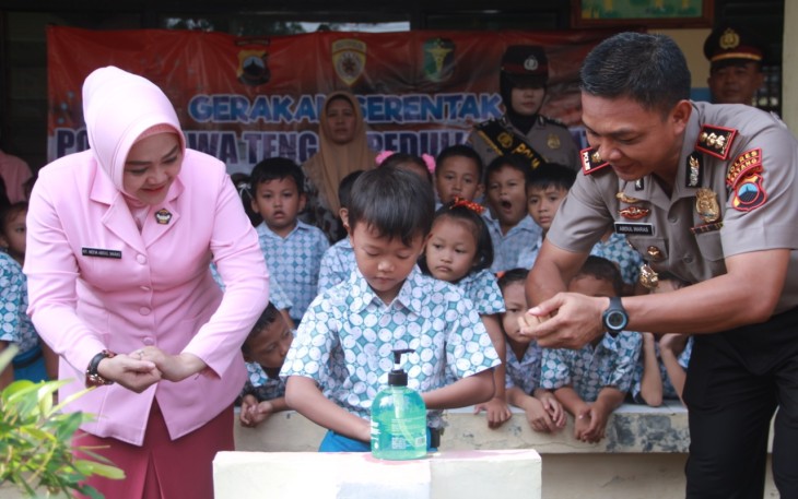 Polres Batang Gelar Gerakan Serentak Polda Jateng Peduli Kesehatan