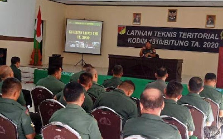 Dandim 1310 Bitung Letkol Inf Kusnandar Hidayat S.sos Pimpin kegiatan Latnister kodim Ta.2020