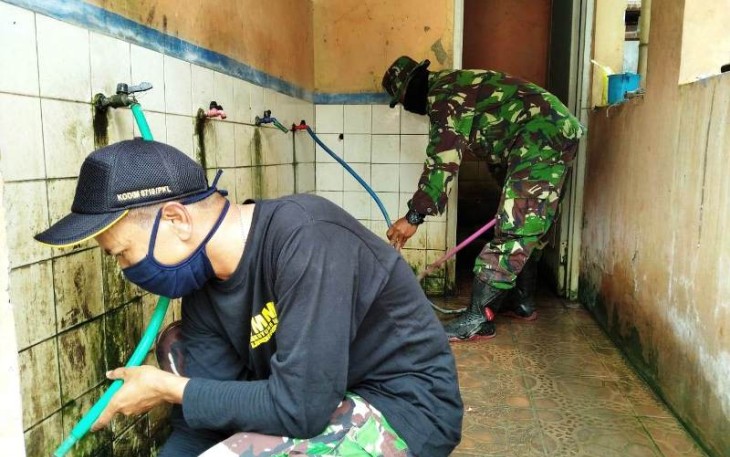 Satgas TMMD Reguler Pekalongan Terus Prakarsai Kebersihan Lingkungan