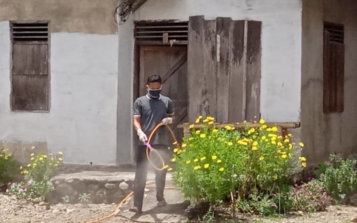 Penyeprotan Disinfektan 