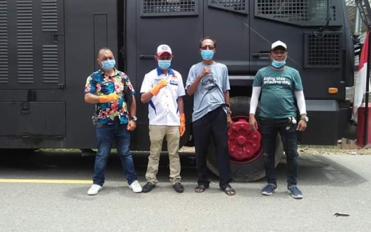 DPW BM-PAN Maluku Lakukan aksi semprot disinfektan di Desa Eti kecamatan SerBa SBB