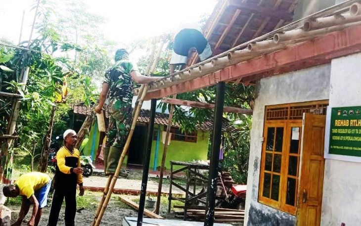 TNI Terus Gas Perehaban Rumah Manis