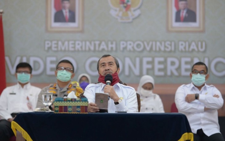 Gubernur Riau saat vidcon bersama Kemenko PMK RI