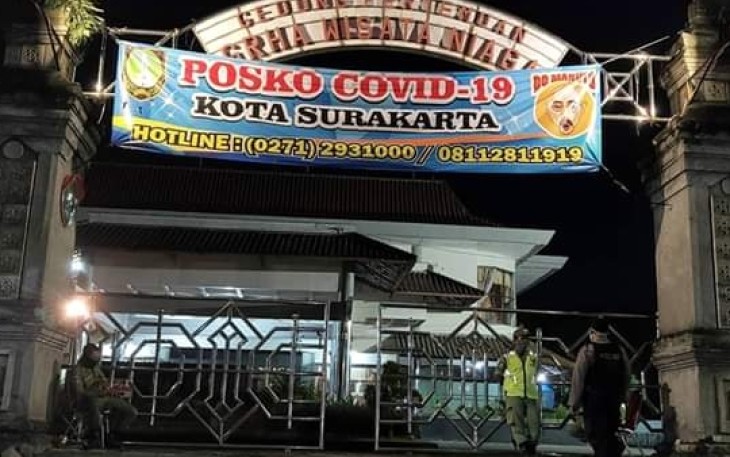 Gedung Graha Wisata Niaga di Jl Slamet Riyadi Sriwedari menjadi lokasi karantina wajib bagi pemudik yang tiba di Kota Solo.