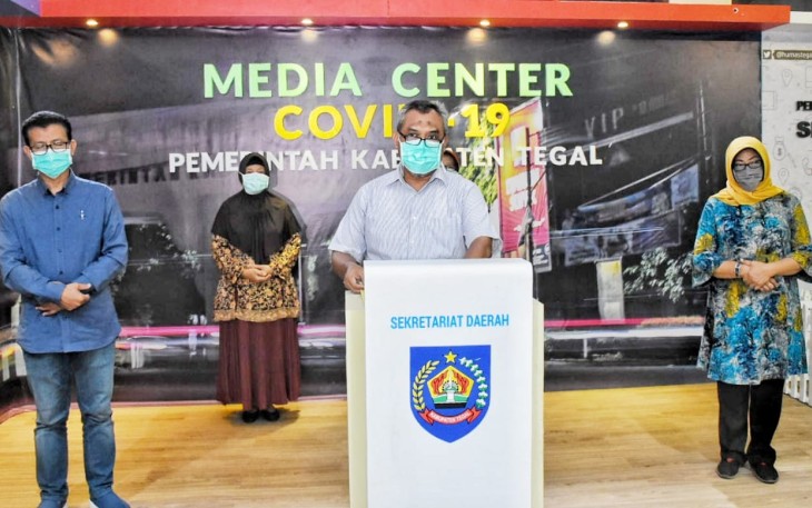 Juru Bicara Covid-19 Kabupaten Tegal dokter Joko Wantoro