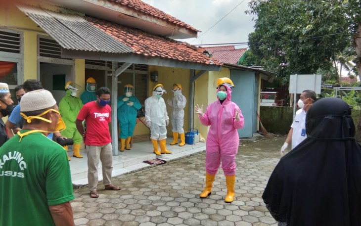 16 Karyawan Pabrik Kecap Penusupan Dipulangkan