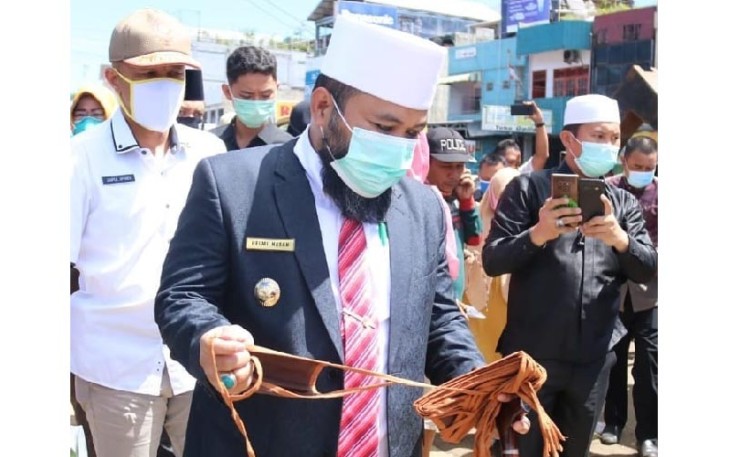 Wali Kota Bengkulu Helmi Hasan 