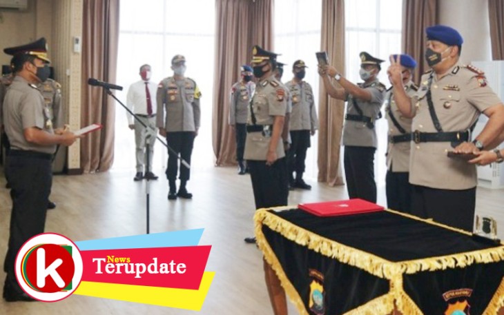Suasana pengambilan sumpah dua Pejabat Utama Polda Kepri